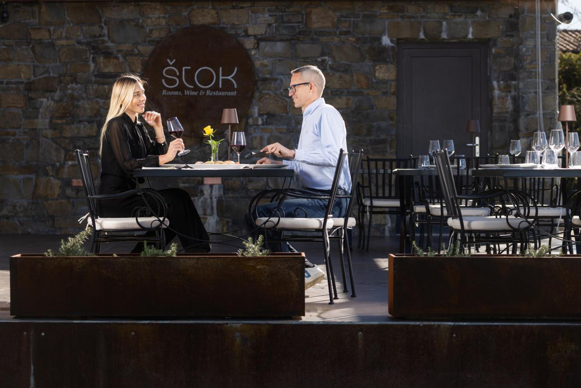 Stok - Rooms, Wine & Restaurant - Marezige, Копер Екстериор снимка