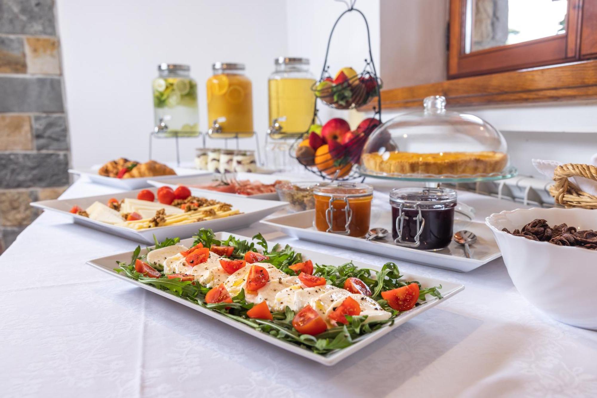 Stok - Rooms, Wine & Restaurant - Marezige, Копер Екстериор снимка