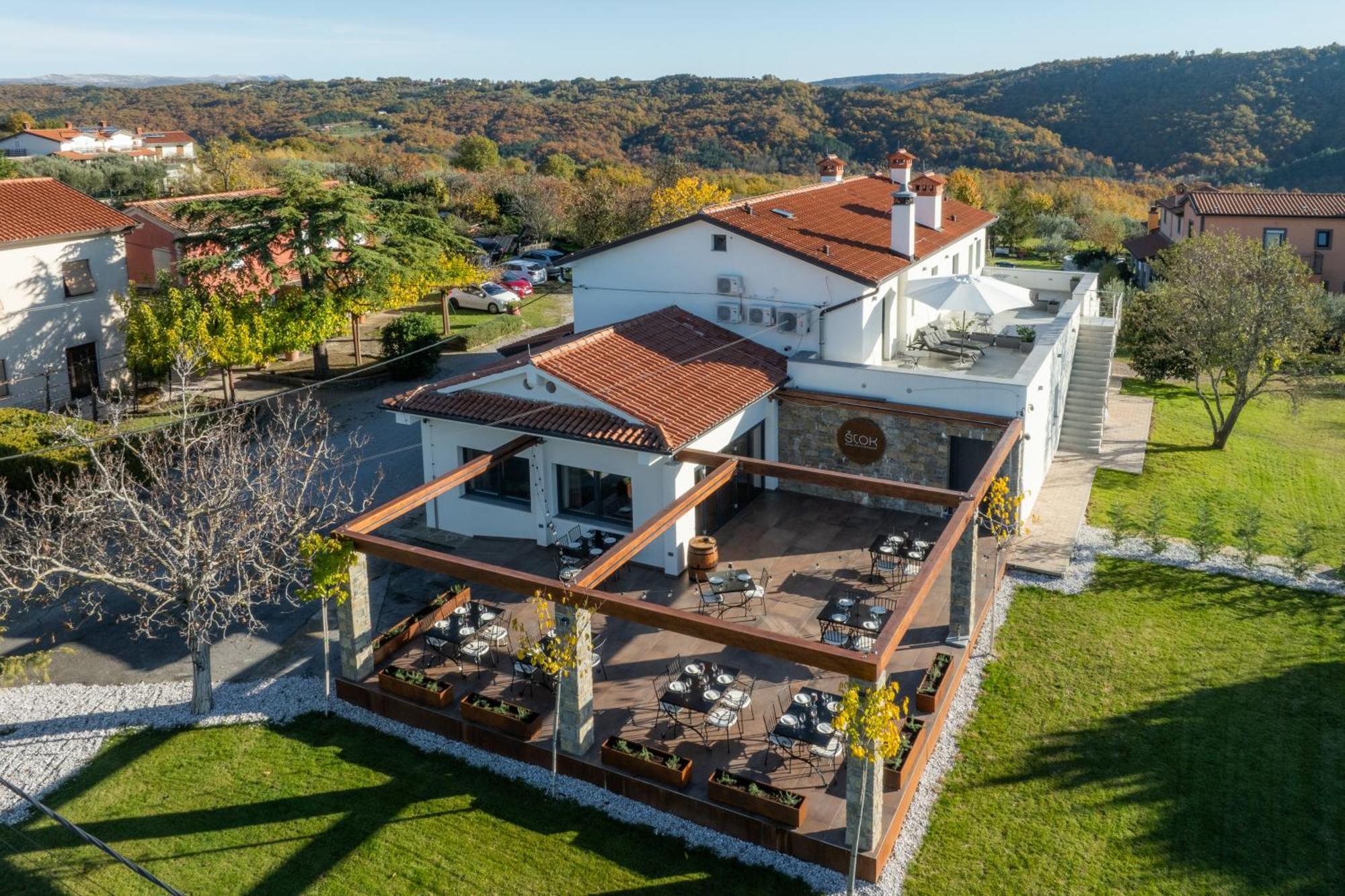 Stok - Rooms, Wine & Restaurant - Marezige, Копер Екстериор снимка